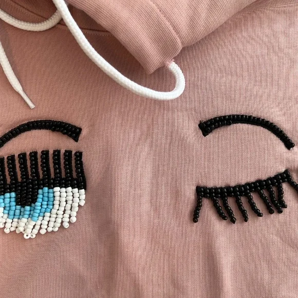 Chiara Ferragni dusty pink cropped hoodie - Picture 4 of 5